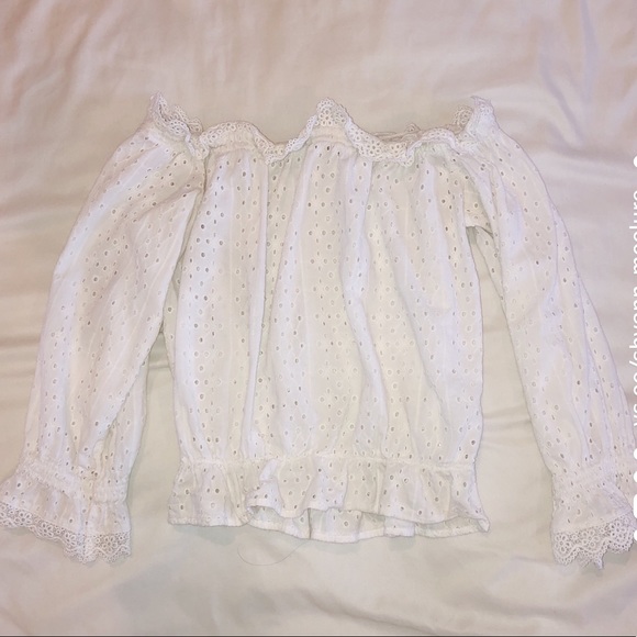 Off the shoulder white lace top - Picture 2 of 3